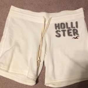 Hollister women’s shorts